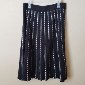 NWT Sioni Sweater Skirt